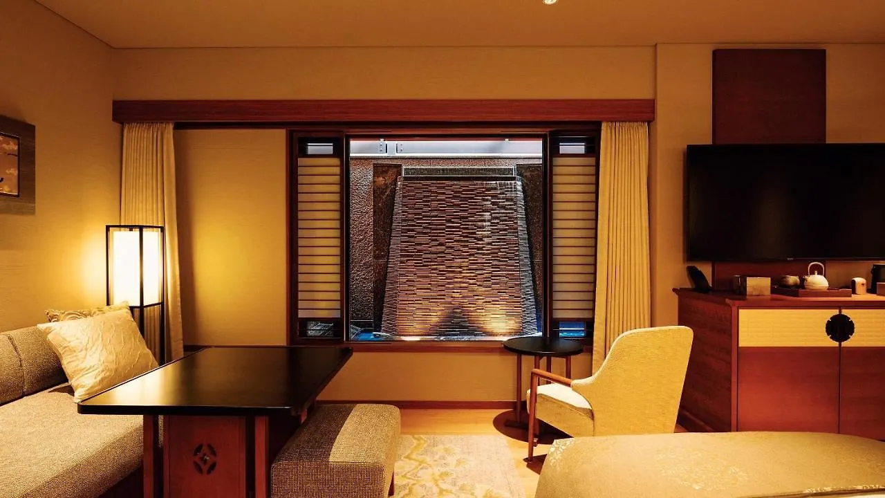 Hotel Sora Niwa Terrace Kyoto Bettei 5*,  Japonsko